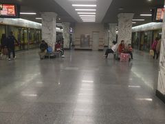 -烈士陵园(地铁站)