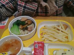 -蓉李记成都名小吃(武汉菱角湖万达店)