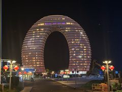 -湖州太湖旅游度假区-月亮广场