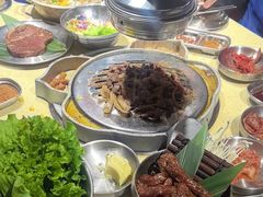 -安小胖韩国烤肉(财富广场画苑小区店)