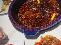 -何师傅美蛙鱼头(汉街店)
