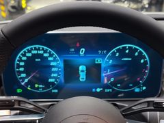 -上海星瀚奔驰4S店(红柳路店)