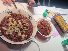 -辣小妮de川菜馆(红旗Mall店)