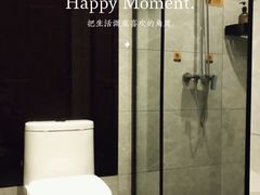 -IU酒店(兰州西关十字地铁站店)