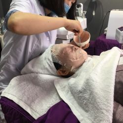 -素颜美学皮肤管理中心