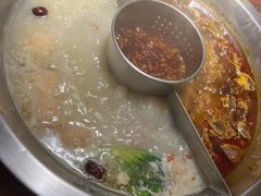 -佬土鹅肠火锅(解放路店)