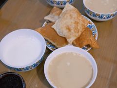 -努尔古丽奶茶