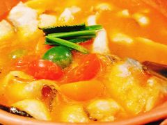 版纳野果酸汤鱼-云海肴·汽锅鸡·云南菜(美罗城店)