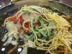 -服务大楼冷面(延大店)