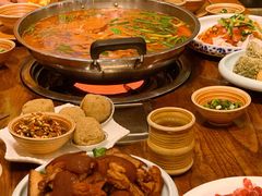-亮欢寨酸汤鱼(沙冲路店)
