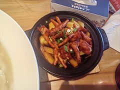 -严记小天府酸菜鱼(西四路店)