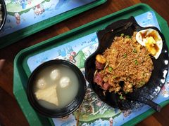 印尼炒饭伴烧牛肉串烧套餐-雨林餐厅(长隆海洋王国店)