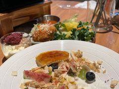 -KimPro 辛普乐概念韩餐