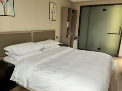 -上海怡沁园度假酒店