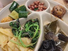 -素满香·全民食养自助(长宁龙之梦店)