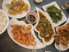 -覃记海鲜美食餐厅