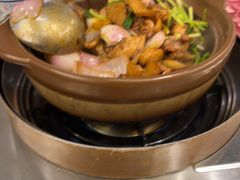 -胡须佬鸡煲四季火锅店(石厦西村直营店)