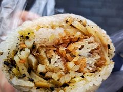 土豆丝糯米包油条-殷姐糯米包油条