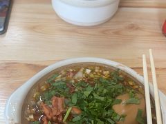 -刘记特色牛杂面·直营店