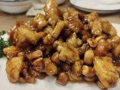 -金牌餐厅·天津菜·八珍豆腐·老爆三(瓷房子店)