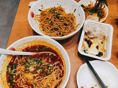 -阳阳中国饭(北京荟聚店)