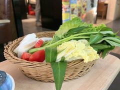 -樾餐厅泰式海鲜火锅(民歌湖店)