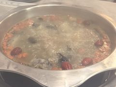 -光头药膳鸡(莱茵小镇店)
