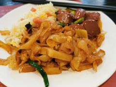 -蓬客精品酒店(南山海岸城购物中心店)