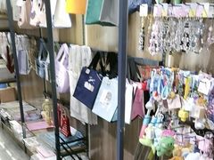 -雨丝书店(综合商业楼店)