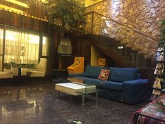 等位区-大耳象东南亚风情餐厅(月湖公园店)
