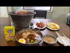 -韩风烤牛肉冷面店