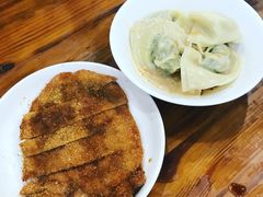 -潘国仙耳光馄饨(黄家阙路店)