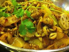 干锅牛蛙-蛙蛙叫干锅年代(簋街总店)