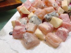沙拉水果三文鱼-良师门滨海人家·海鲜·家常菜(滨海城店)