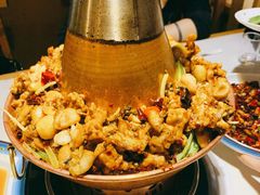 铜锅牛蛙-蛙蛙叫干锅年代(簋街总店)