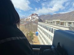 -平措康桑·和牛自助观景餐厅(布达拉宫店)