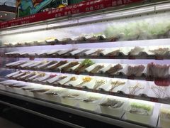 -牛华八婆麻辣烫(龙湖U城店)