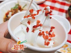 酸奶冰淇淋-西贝莜面村(近铁城市广场店)
