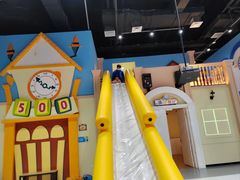 -蓝精灵乐园·世茂精灵之城主题乐园