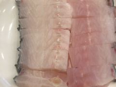 脆肉鲩鱼骨-正能量脆肉鲩火锅