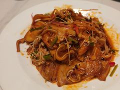 -老周家酱卤猪蹄私房菜(克拉玛依西街店)