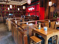 大堂-先启半步颠小酒馆(白麓里店)