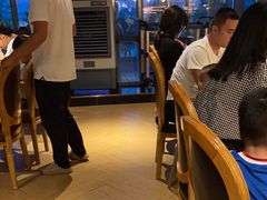 -吉布鲁牛排海鲜自助(假日国际店)