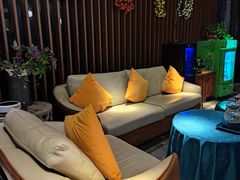 -臻江南影院式足道(雅安店)