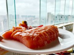 -荣誉国际酒店-云顶旋转餐厅