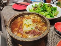 石锅煮牛筋-满来寿喜烧(金虹桥店)