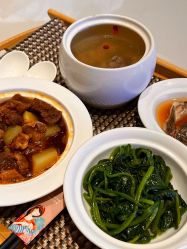 -臻康乃馨月子中心(集美店)