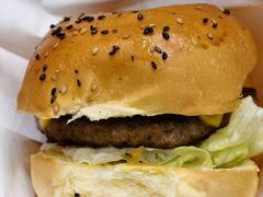 -牛约堡·手作牛肉汉堡(长宁店)