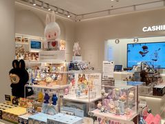 -泡泡玛特POPMART(凯德大峡谷店)