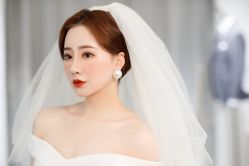 -艾米丽婚纱礼服